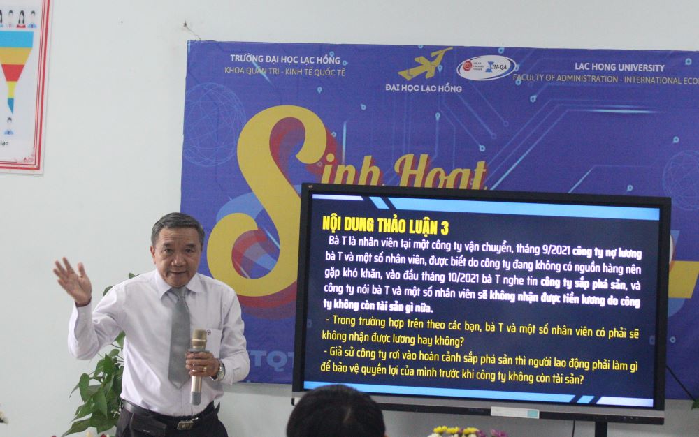 Jurist Pham Dinh Duc shared his experience through practical cases.