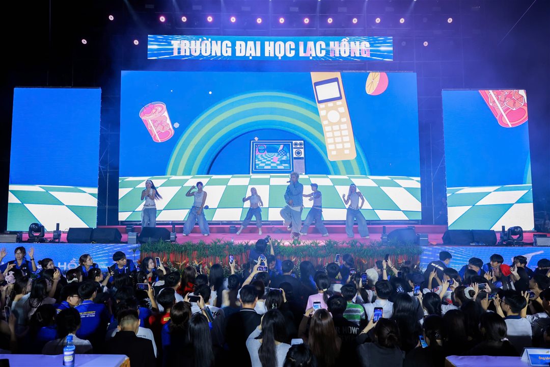 Đêm nhạc hội LHU 2026 mở đầu chuỗi sự kiện chào mừng 30 năm 