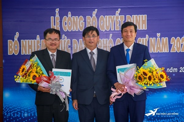 Phó giáo sư