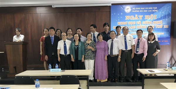 Thông qua Ngà y há»i KHCN Äá» tuyá»n chá»n Äá» tà i có hà m lượng khoa há»c dá»± các giải thưá»ng uy tÃn